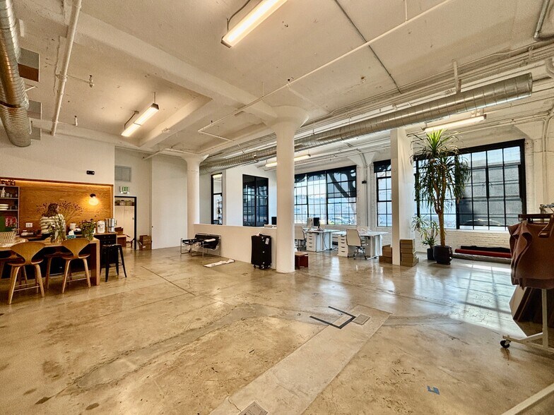 More Photos Of 1451-1473 E 4th St, Los Angeles Office For Lease