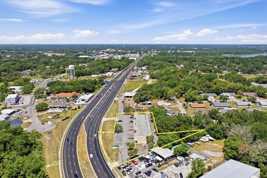 More Photos Of 1450 E North Blvd, Leesburg General Retail For Lease