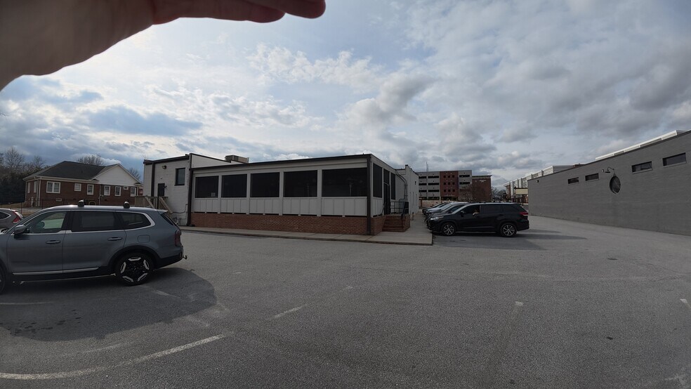 More Photos Of 112 Cannon St, Greer Storefront For Lease