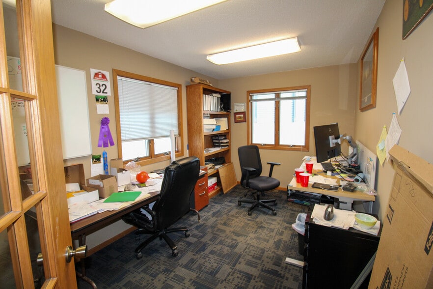 More Photos Of 135 E Front St, Claremont Specialty For Sale
