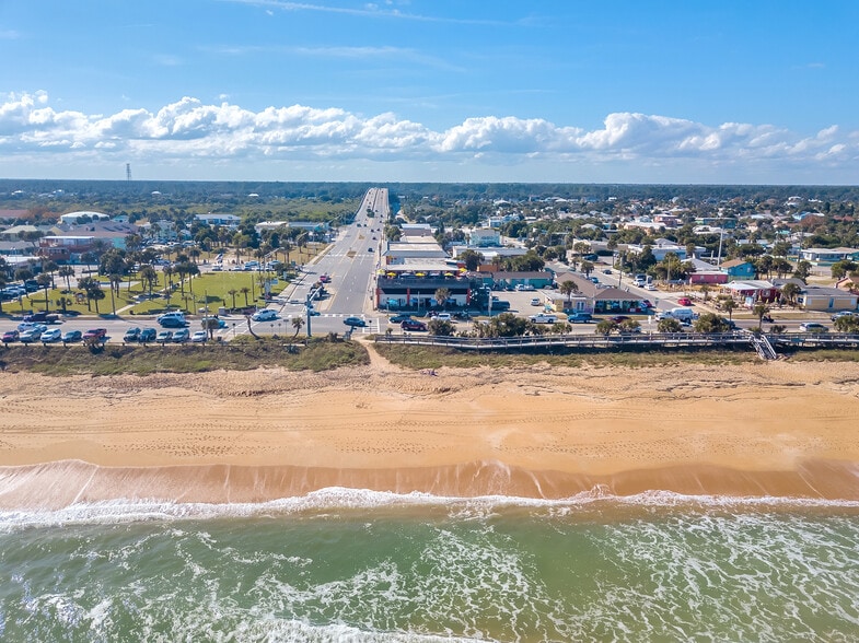 More Photos Of 101 Oceanshore Blvd, Flagler Beach Bar For Sale