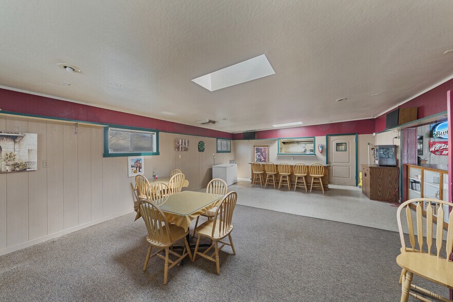 More Photos Of 6008 Frontage rd, Dayton General Retail For Sale