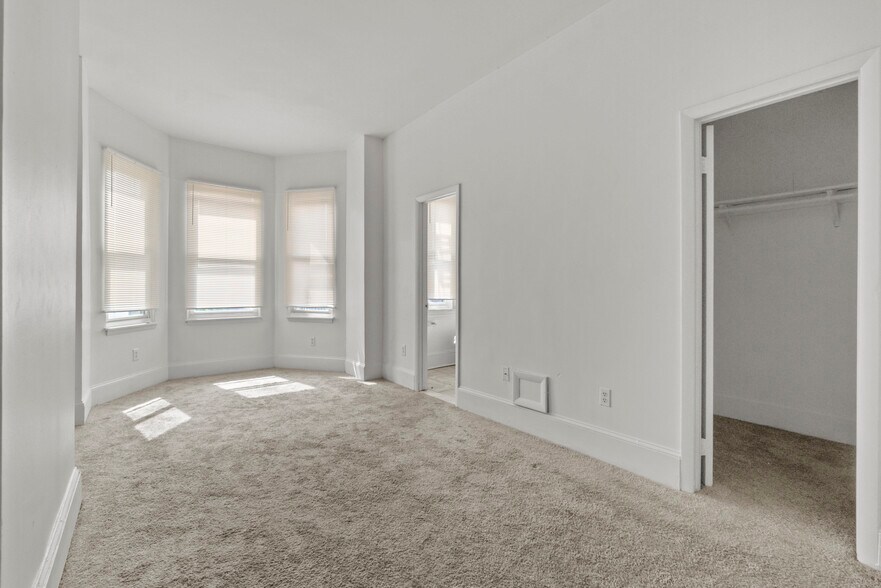 More Photos Of 1816 Saint Paul St, Baltimore Multifamily For Sale