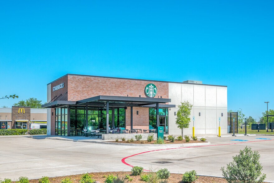 More Photos Of 11880 Sam Houston Pkwy w, Houston General Retail For Sale