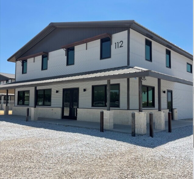 More Photos Of 109 Nxne Dr, Hutto Light Distribution For Lease