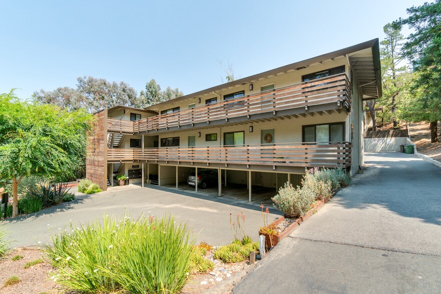 More Photos Of 109 Professional Center Pky, San Rafael Apartments For Sale