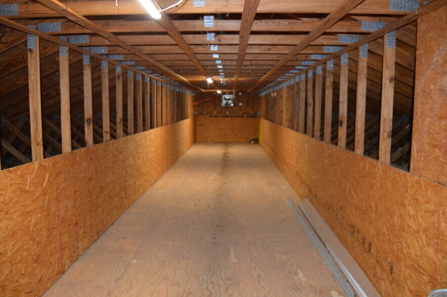 More Photos Of 20319 E Pennsylvania Ave, Dunnellon General Retail For Sale