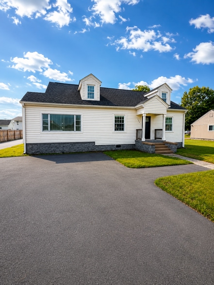 More Photos Of 1502 Tombras Ave, Chattanooga Office For Sale