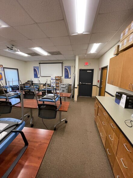 More Photos Of 2812 Williams St, Savannah Medical For Lease