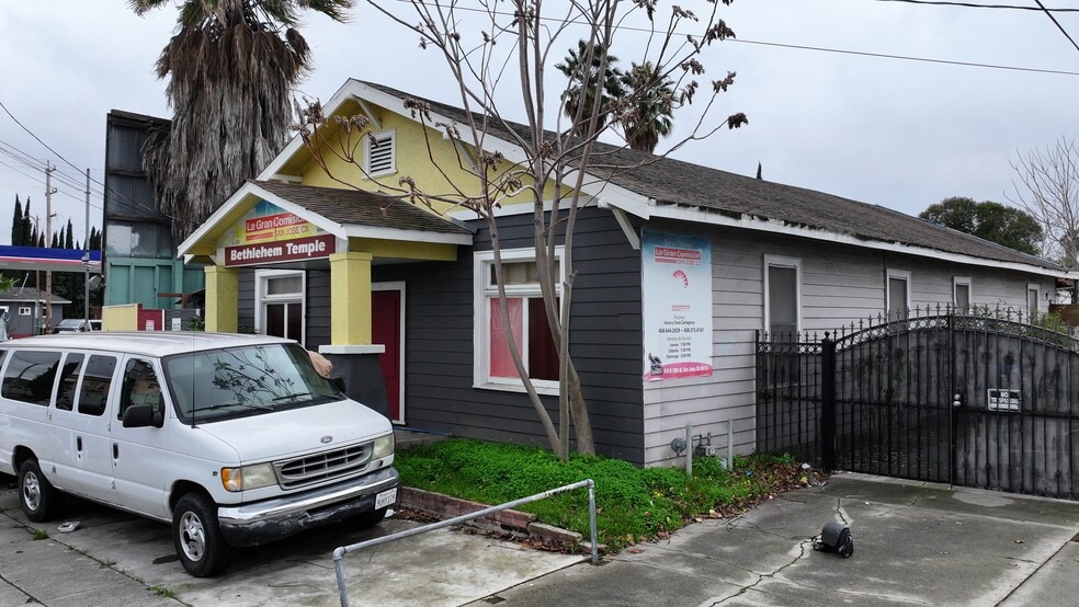 More Photos Of 315 N 10th St, San Jose Religious Facility For Sale