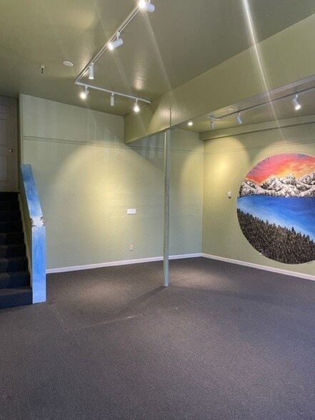 More Photos Of 605 Highway 50, Zephyr Cove Storefront For Lease