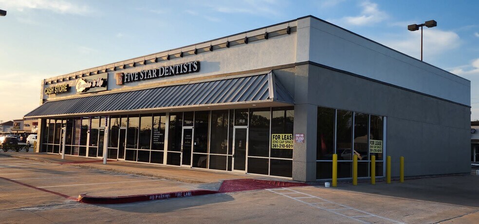 More Photos Of 3515 Spencer Hwy, Pasadena Freestanding For Lease