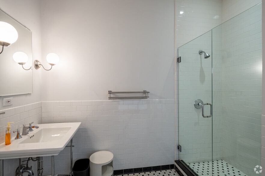 Photo of Pent Floor Ste Duplex