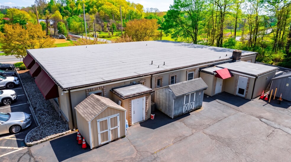 More Photos Of 169 Mine Brook Rd, Bernardsville Office For Sale