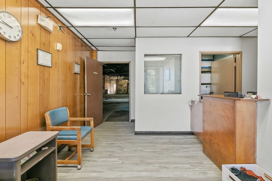 More Photos Of , Glendale Industrial For Sale