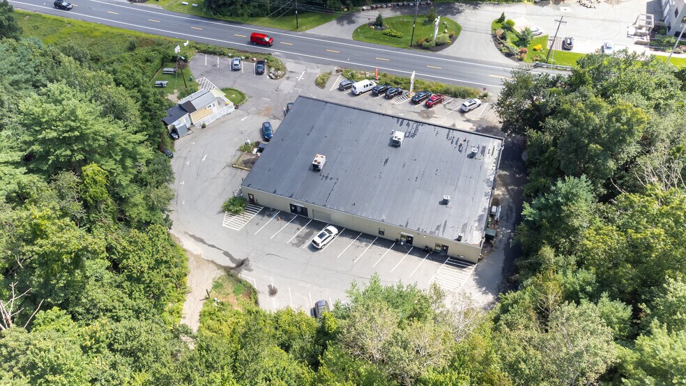 More Photos Of 116 Newburyport Tpke, Rowley Storefront Retail Office For Lease