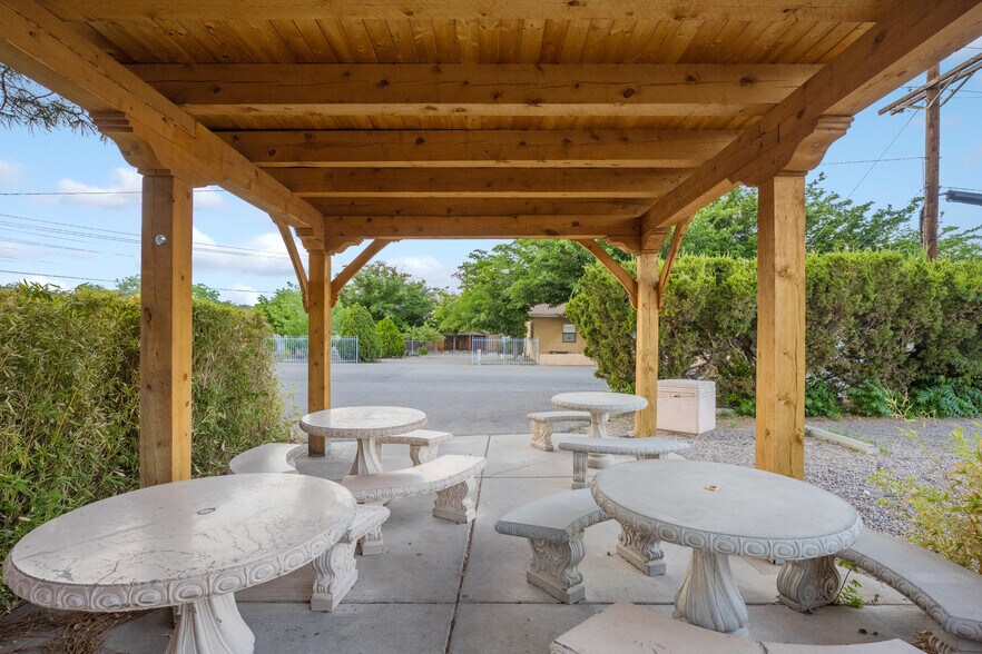 More Photos Of 8032 4th St NW, Albuquerque Restaurant For Sale