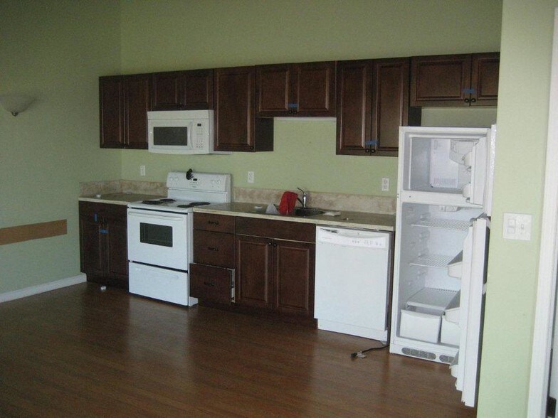 More Photos Of 73-4080 Hulikoa Dr, Kailua Kona Warehouse For Lease