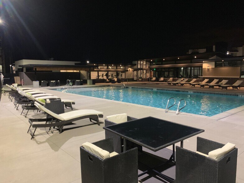 More Photos Of 624 E 300 N, Vineyard Multifamily For Sale