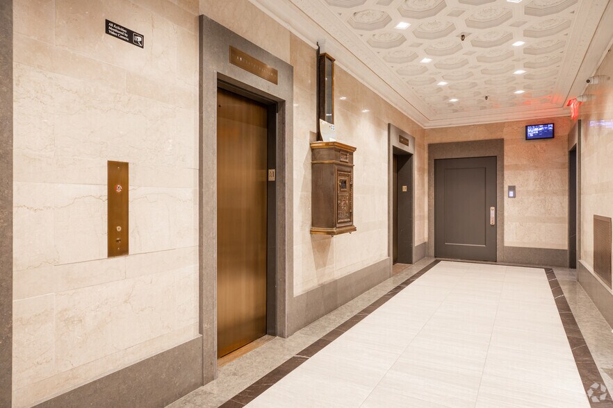 More Photos Of 236 W 26th St, New York Apartments For Lease