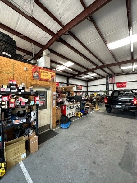 More Photos Of 5412 State Highway 317, Belton Warehouse For Lease