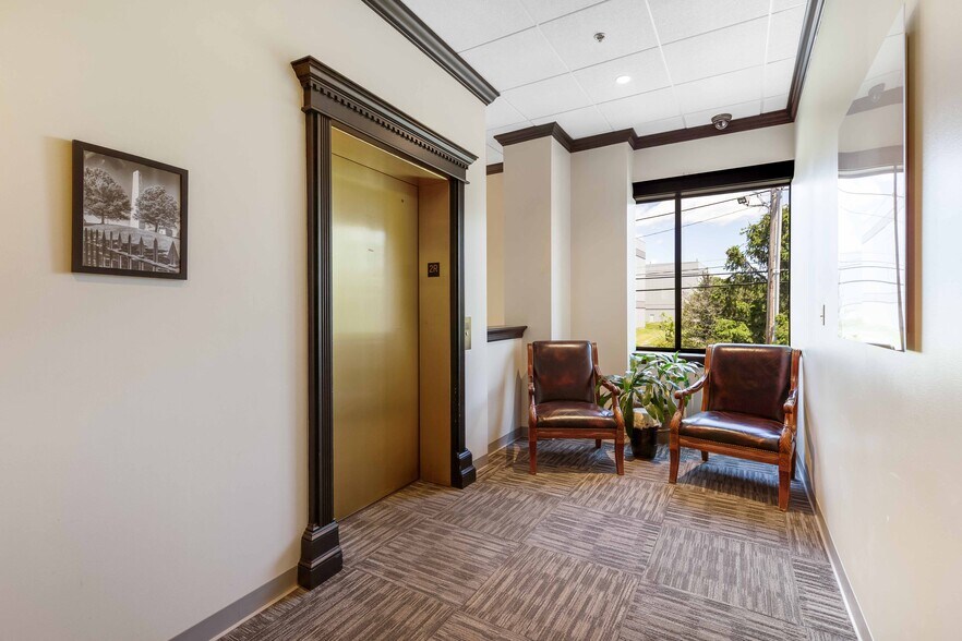 More Photos Of 230 North St, Danvers Medical For Lease