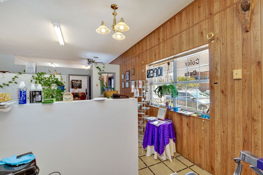 More Photos Of 333 Sullivan St, Kingsport Storefront For Sale