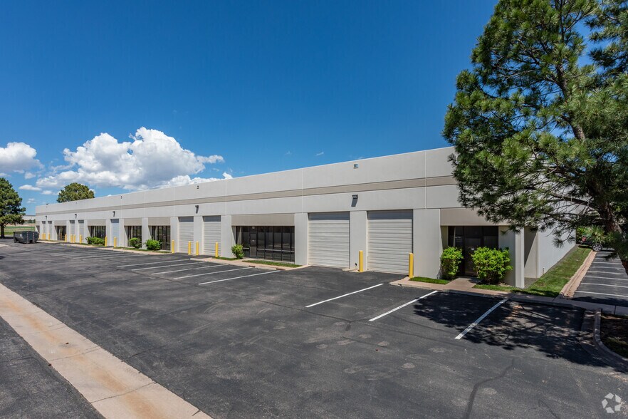 More Photos Of 2504 Zeppelin Rd, Colorado Springs Warehouse For Lease