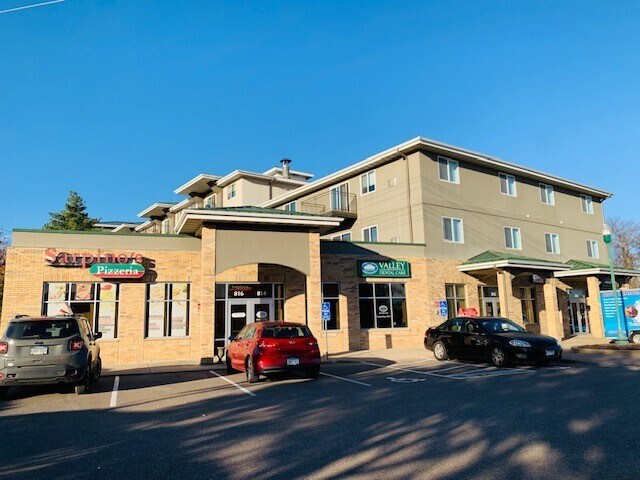 Primary Photo Of 800-816 N Walnut Pl, Chaska Apartments For Lease