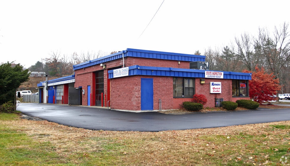 More Photos Of 386 Daniel Webster Hwy, Merrimack Auto Repair For Lease