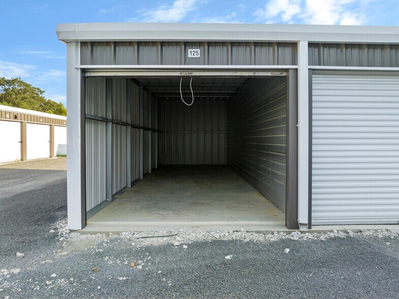 More Photos Of 21 Pinyon Rd, Broken Bow Specialty For Sale