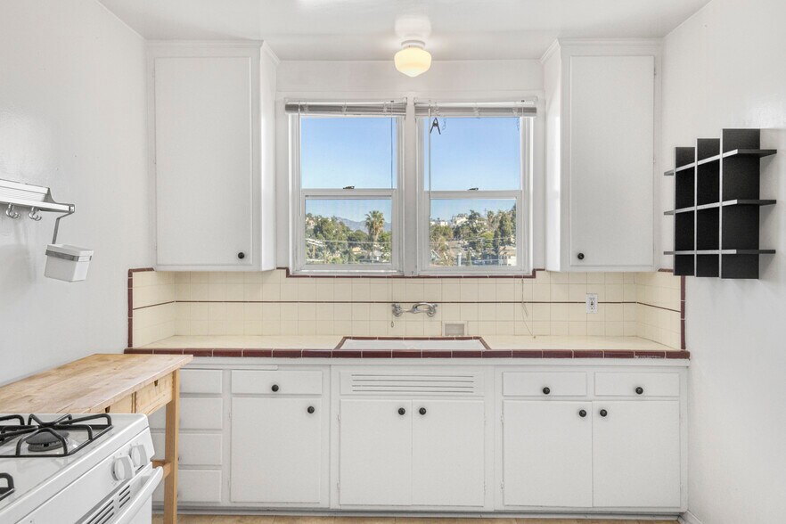 More Photos Of 1437 Lucile Ave, Los Angeles Multifamily For Sale