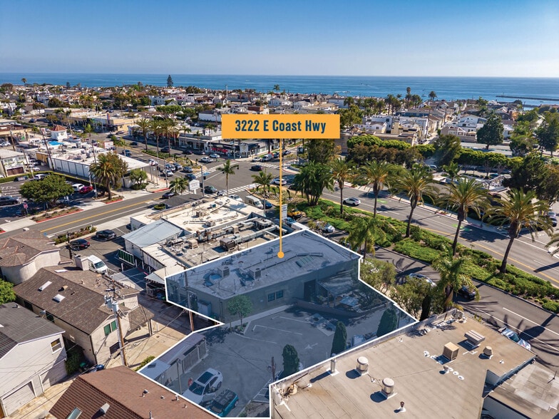 More Photos Of 3222 E Coast Hwy, Corona Del Mar General Retail For Lease