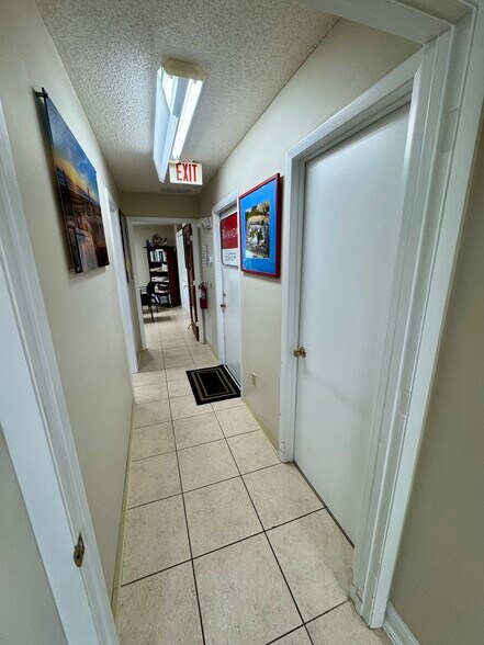 More Photos Of 555 W Granada Blvd, Ormond Beach Medical For Sale