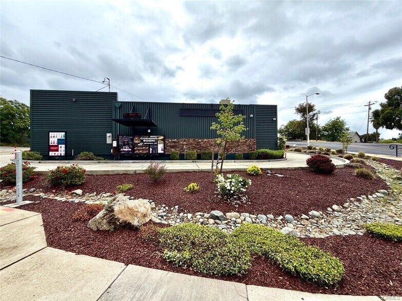 More Photos Of 1355 Washington Ave, Oroville Fast Food For Sale