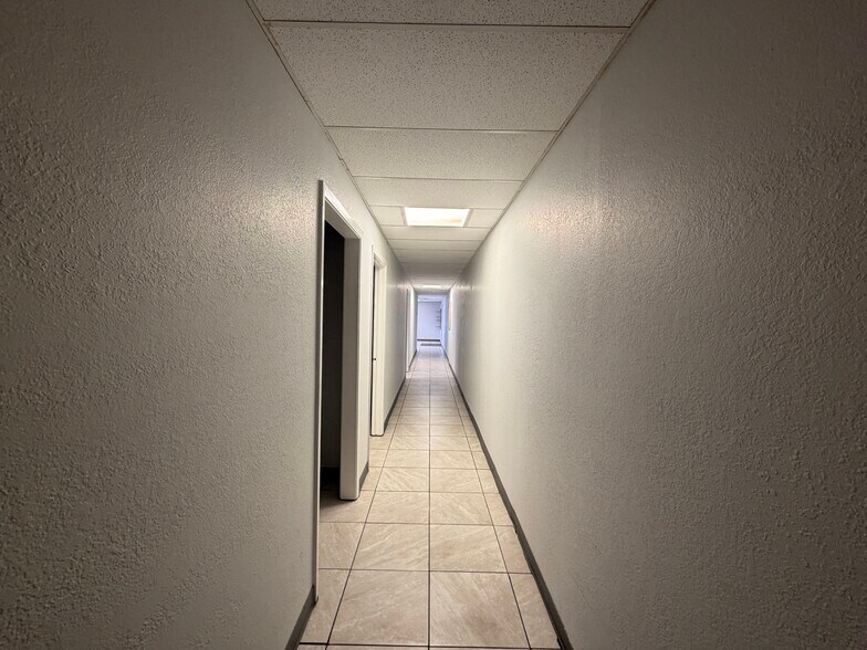 More Photos Of 1720 E 7th St, Odessa Industrial For Sale