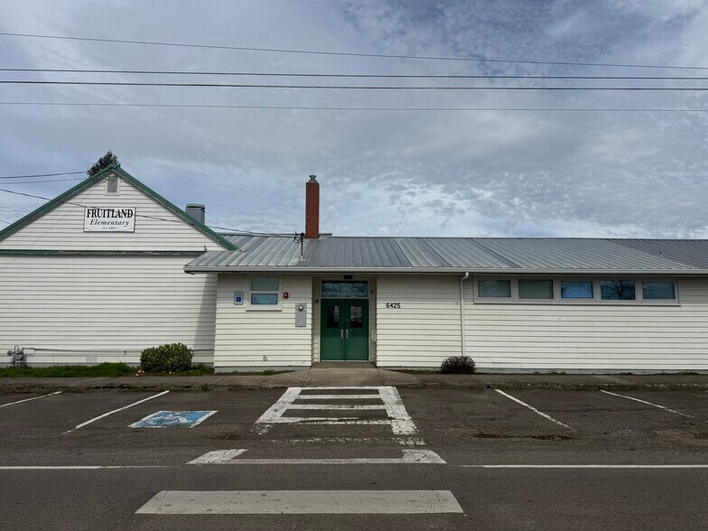 Primary Photo Of 6425 Fruitland Rd NE, Salem Schools For Sale