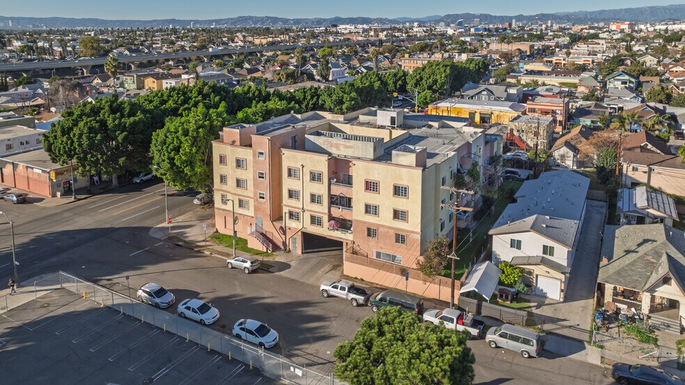 More Photos Of 4920 S Broadway Rd, Los Angeles Apartments For Sale