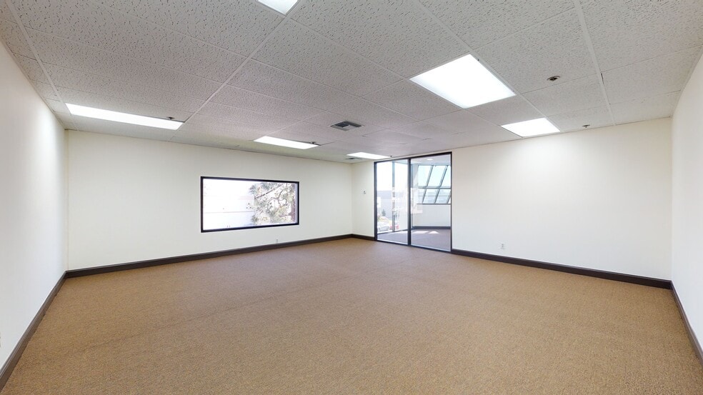 More Photos Of 2580 W 237th St, Torrance Industrial For Sale