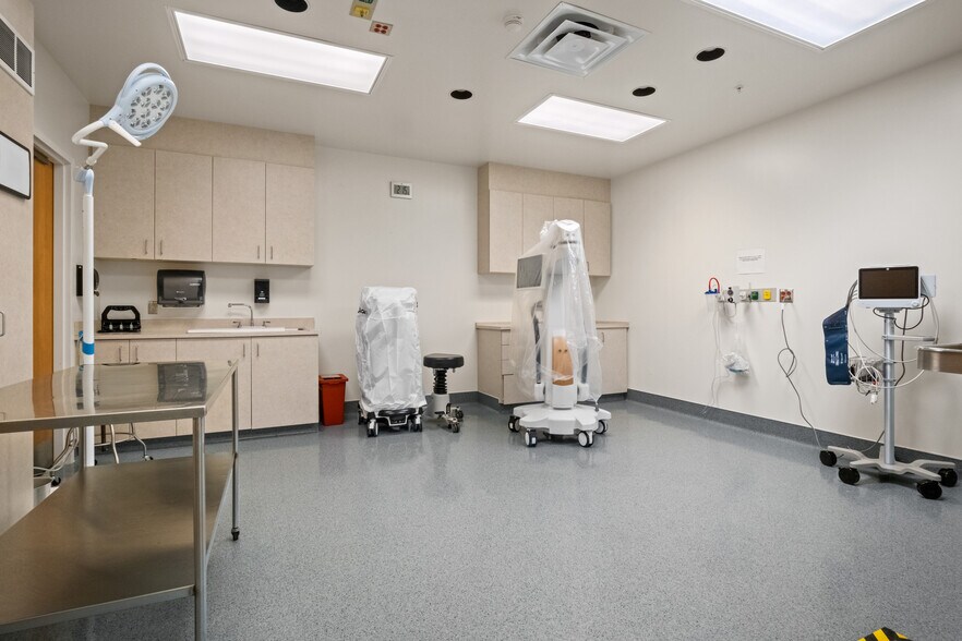 More Photos Of 5897 County Road 107, Proctorville Healthcare For Sale
