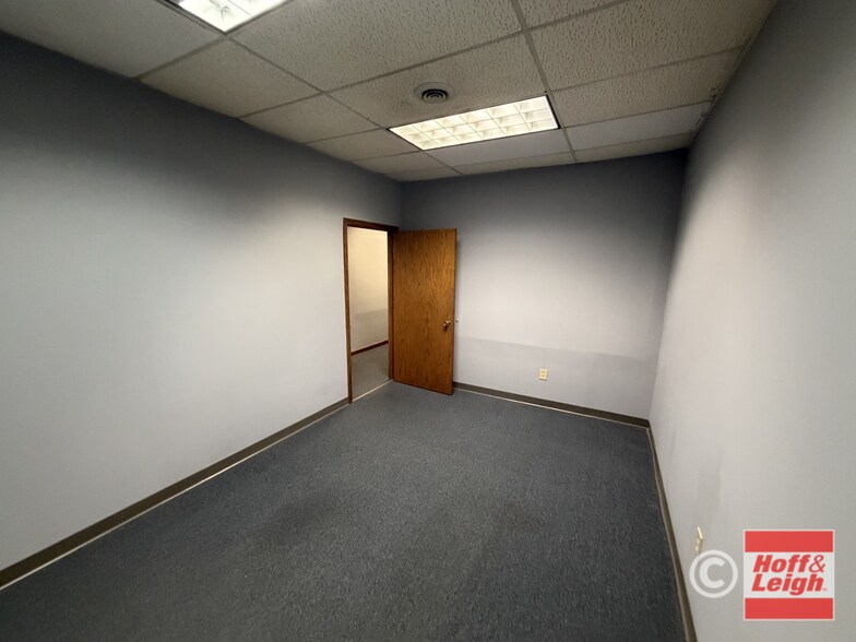 More Photos Of 960 Graham Rd, Cuyahoga Falls Medical For Lease