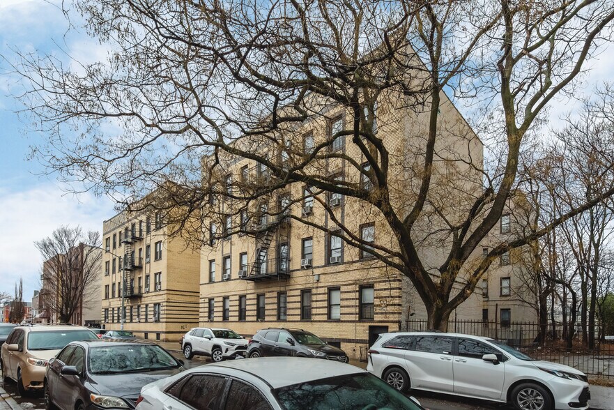 More Photos Of 1729 67th St, Brooklyn Apartments For Sale