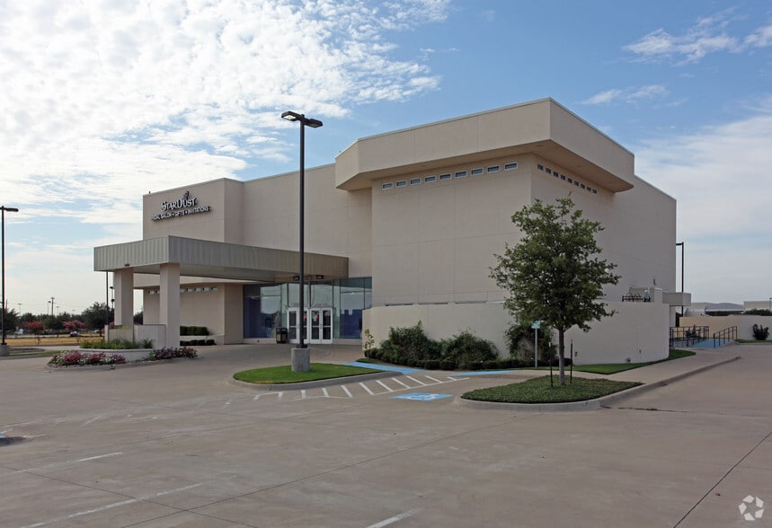 More Photos Of 6464 W Plano Pky, Plano Freestanding For Sale