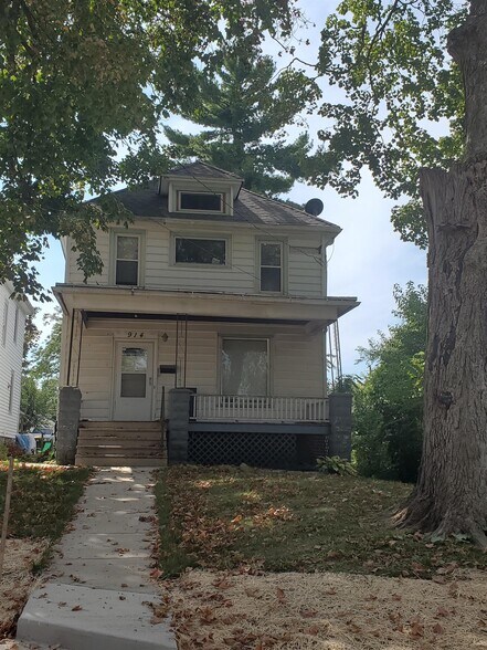 Primary Photo Of , Freeport Multifamily For Sale