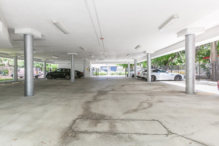 More Photos Of 805 E Broward Blvd, Fort Lauderdale Office For Lease