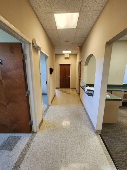More Photos Of 4541-4545 Spotsylvania Pky, Fredericksburg Medical For Lease