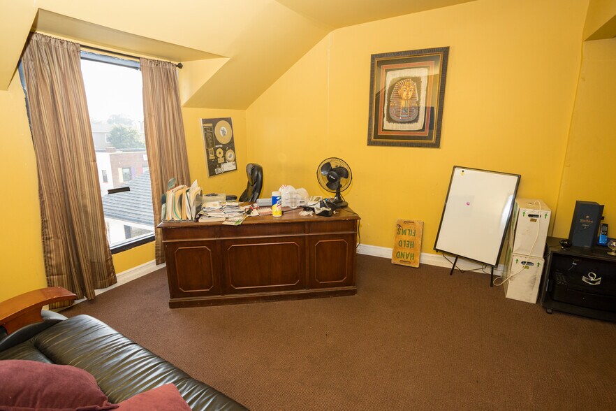 More Photos Of 527-529 William St, East Orange Restaurant For Sale