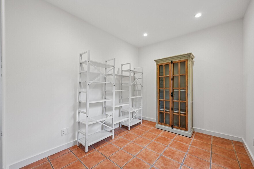 More Photos Of 1605 Lucas Valley Rd, San Rafael Healthcare For Sale