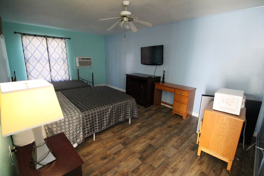 More Photos Of 6434 US Highway 19, New Port Richey Hotel For Sale