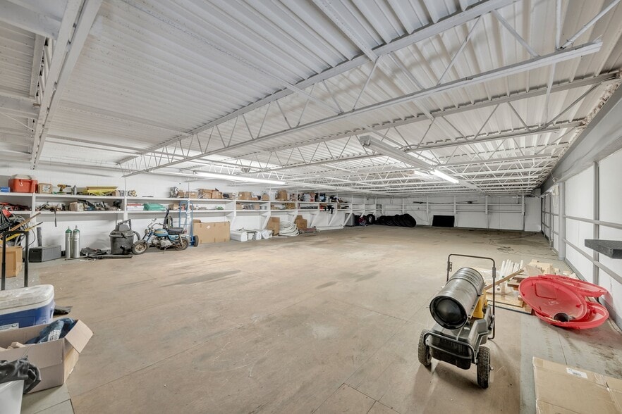 More Photos Of 2712-2716 Nevada Ave, Norfolk Research And Development For Lease